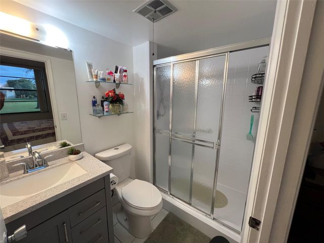 7321 NW 18th Street 107, Margate, FL 33063