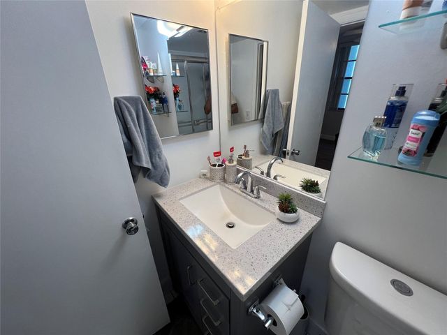 7321 NW 18th Street 107, Margate, FL 33063