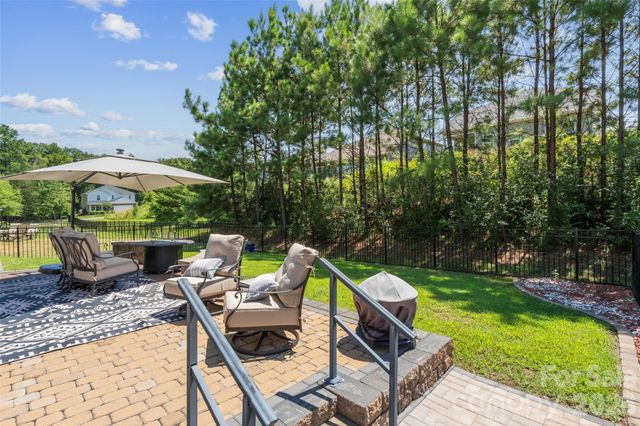 11230 Black Brant Lane, Charlotte, NC 28278