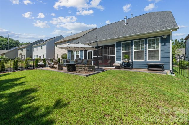 11230 Black Brant Lane, Charlotte, NC 28278