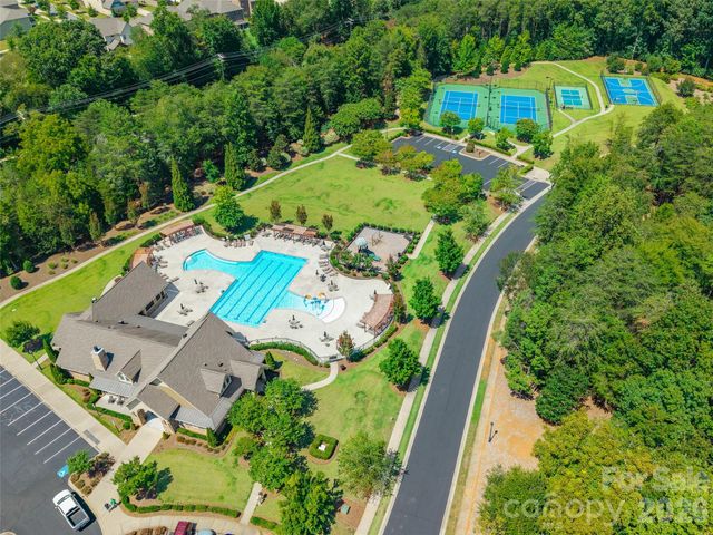 11230 Black Brant Lane, Charlotte, NC 28278