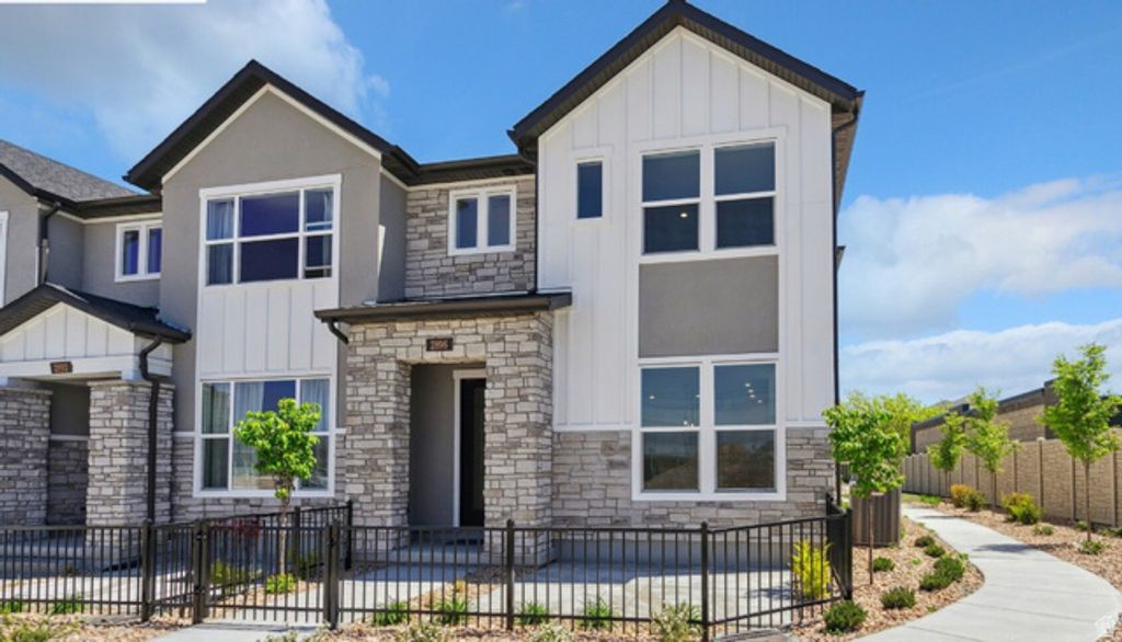 2853 S TETZLAFF PL, West Valley City, UT 84128