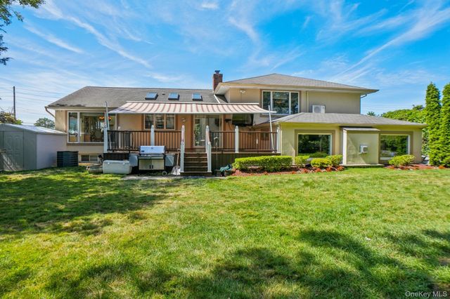 34 Kensington Oval, New Rochelle, NY 10805