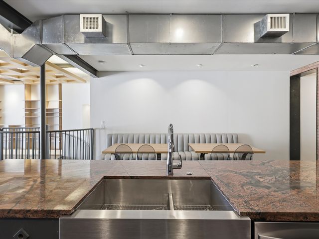 511 N Akard Street 1505, Dallas, TX 75201