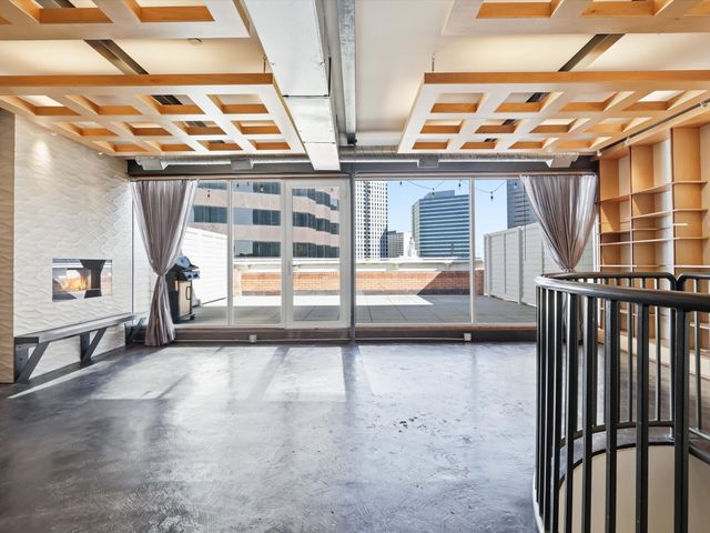 511 N Akard Street 1505, Dallas, TX 75201