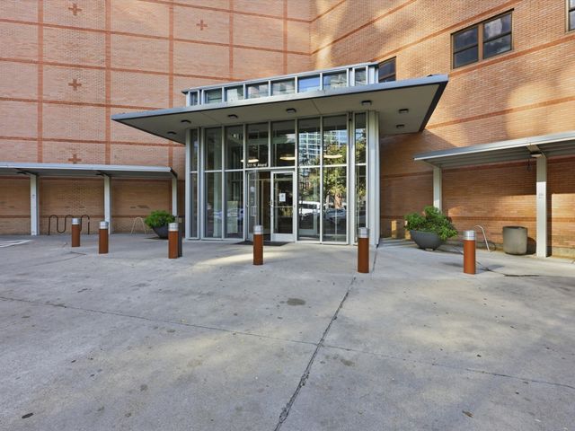 511 N Akard Street 1505, Dallas, TX 75201