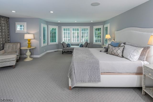 102 Rolling Hill Rd, Montgomery Twp., NJ 08558