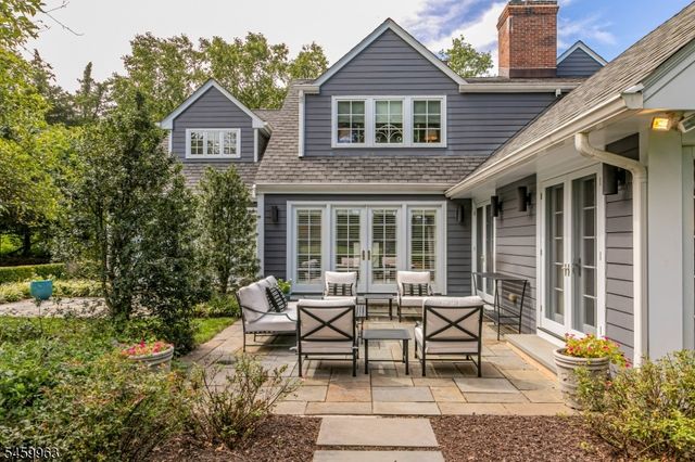 102 Rolling Hill Rd, Montgomery Twp., NJ 08558