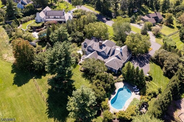 102 Rolling Hill Rd, Montgomery Twp., NJ 08558