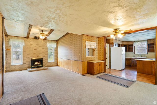 281 N CENTER ST, Lehi, UT 84043