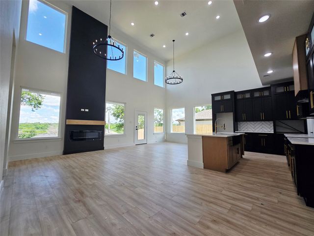 6412 Teague Drive, Dallas, TX 75241