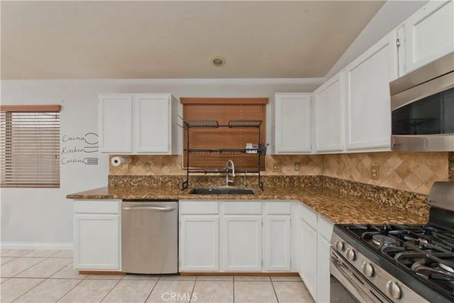 6338 W Avenue J5, Lancaster, CA 93536