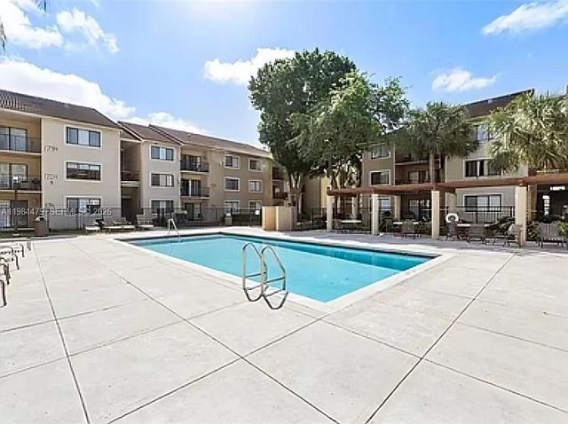 9022 W Atlantic Blvd 223, Coral Springs, FL 33071