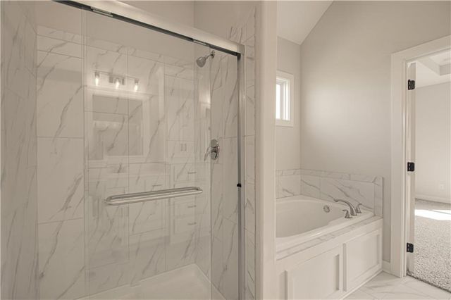 1059 Fir Lane, Liberty, MO 64068