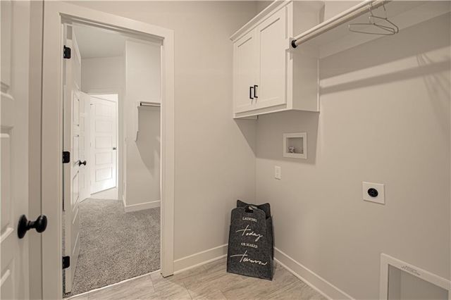 1059 Fir Lane, Liberty, MO 64068