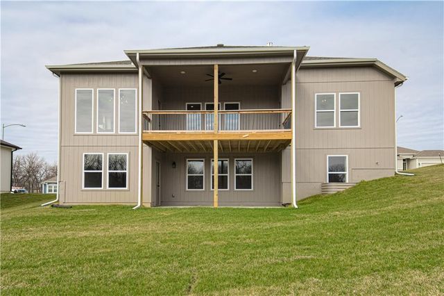 1059 Fir Lane, Liberty, MO 64068