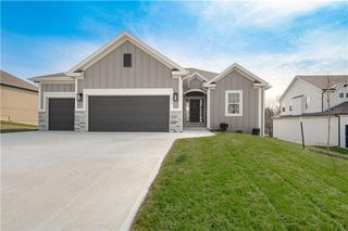 1059 Fir Lane, Liberty, MO 64068