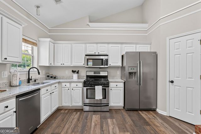 611 Brookwater Drive, Stockbridge, GA 30281