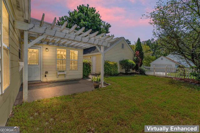 611 Brookwater Drive, Stockbridge, GA 30281