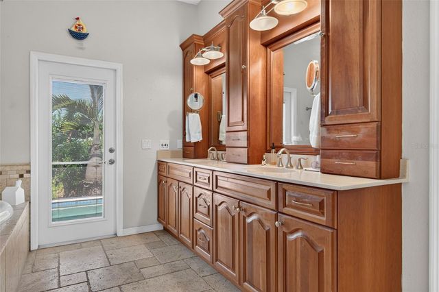171 AMERICAS CUP BOULEVARD, Bradenton, FL 34208