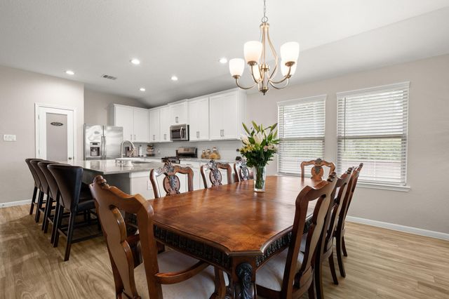 725 Yellow Birch Lane, Conroe, TX 77304