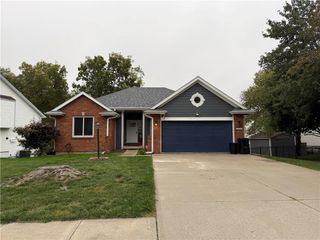 2814 Quail Drive, St Joseph, MO 64506