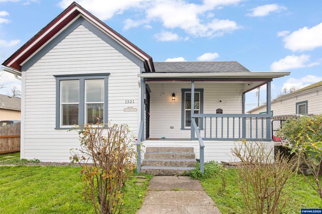 1321 SE Mill St, Roseburg, OR 97470
