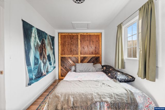 1321 SE Mill St, Roseburg, OR 97470