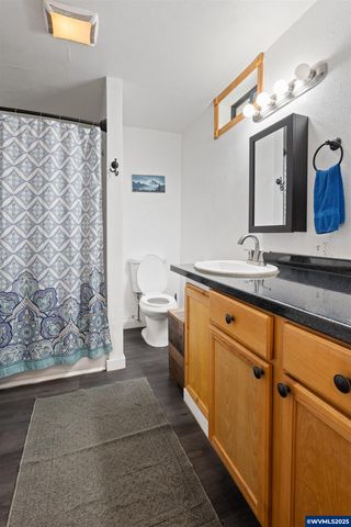 1321 SE Mill St, Roseburg, OR 97470