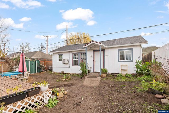 1321 SE Mill St, Roseburg, OR 97470