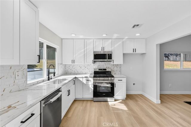 6568 Avenida Mariposa, Jurupa Valley, CA 92509