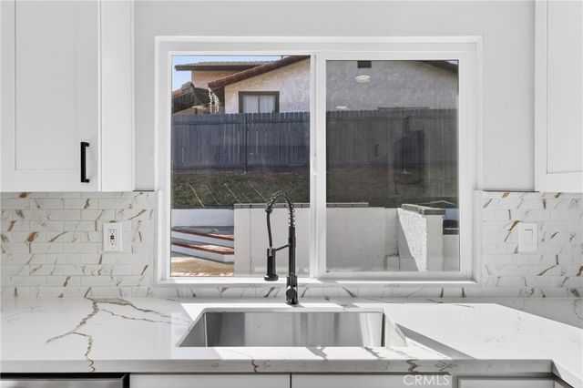 6568 Avenida Mariposa, Jurupa Valley, CA 92509