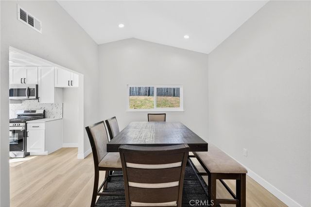 6568 Avenida Mariposa, Jurupa Valley, CA 92509