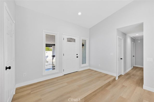 6568 Avenida Mariposa, Jurupa Valley, CA 92509