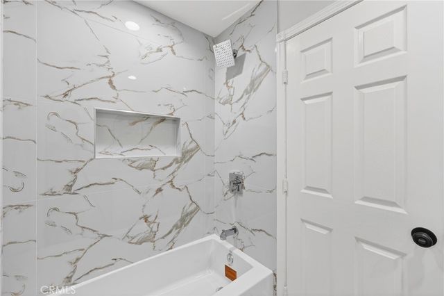 6568 Avenida Mariposa, Jurupa Valley, CA 92509