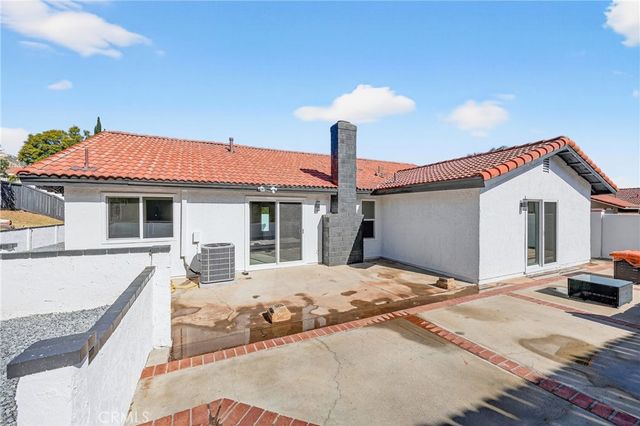 6568 Avenida Mariposa, Jurupa Valley, CA 92509