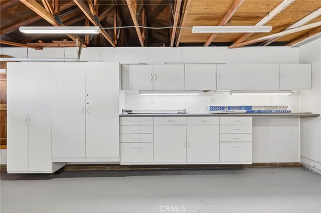 6568 Avenida Mariposa, Jurupa Valley, CA 92509