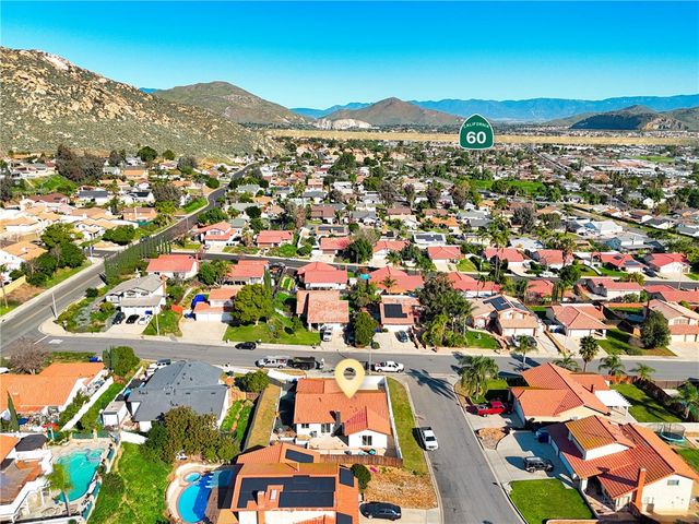 6568 Avenida Mariposa, Jurupa Valley, CA 92509