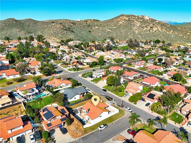 6568 Avenida Mariposa, Jurupa Valley, CA 92509