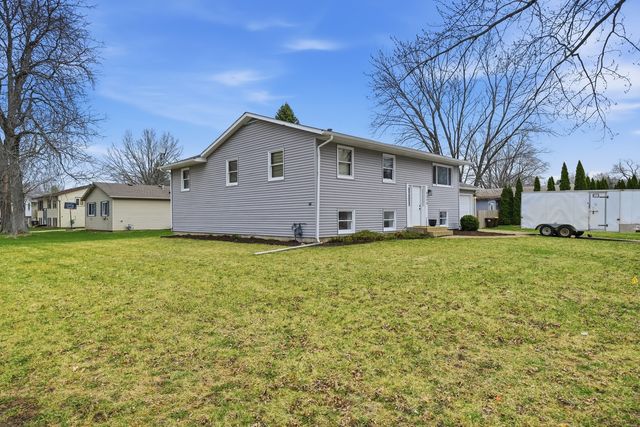 5008 Valentine Place, Rockford, IL 61108
