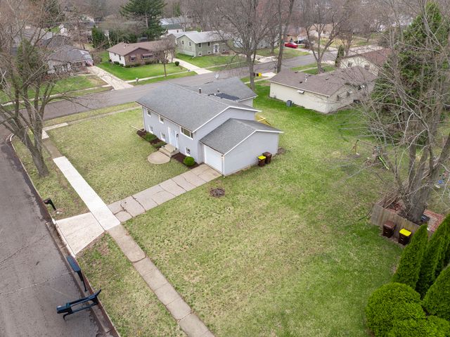 5008 Valentine Place, Rockford, IL 61108