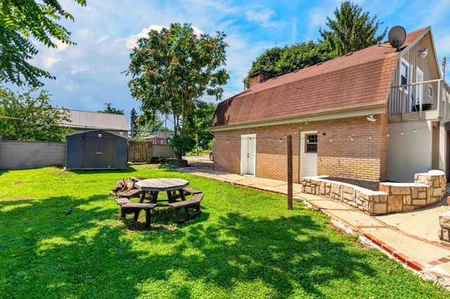17 E Oak Street, Canal Winchester, OH 43110
