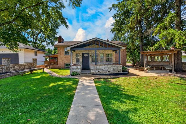17 E Oak Street, Canal Winchester, OH 43110