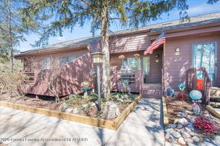 225 E Jolly Road F3, Lansing, MI 48910