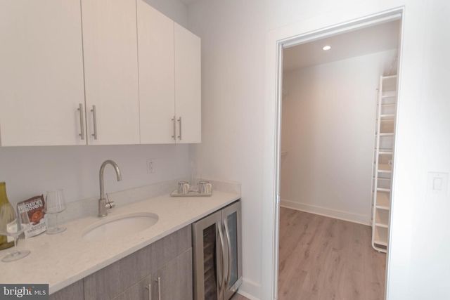 105 OLIVE ST, Philadelphia, PA 19123