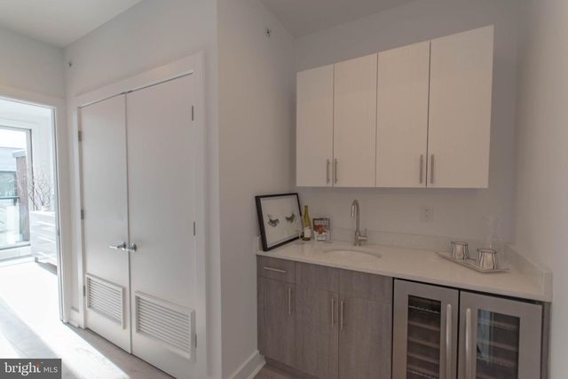 105 OLIVE ST, Philadelphia, PA 19123