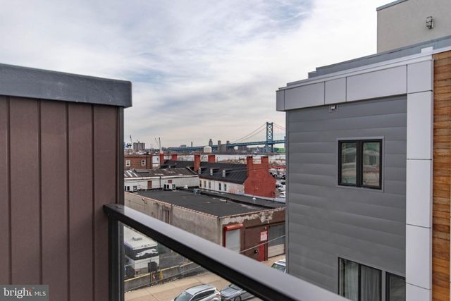 105 OLIVE ST, Philadelphia, PA 19123