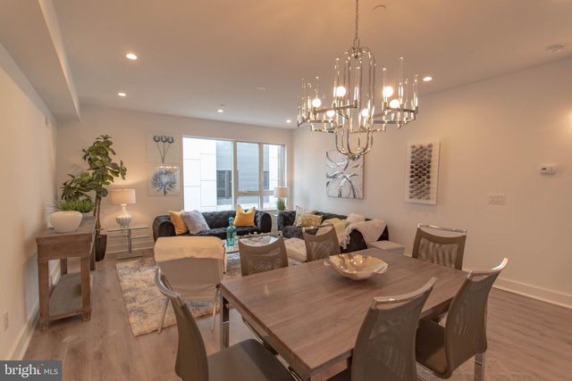 105 OLIVE ST, Philadelphia, PA 19123