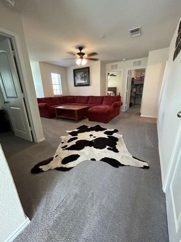 400 Fieldstone RD, Liberty Hill, TX 78642