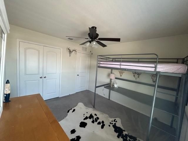 400 Fieldstone RD, Liberty Hill, TX 78642